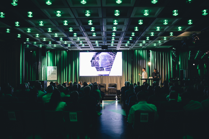 Künstliche Intelligenz entfesselt: Innovationsforum zum gemeinsamen Start des Einsatzes von KI in Unternehmen